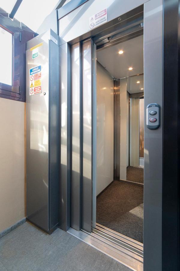 To-Housing3, Luce E Relax Al Centro Di Torino公寓 外观 照片
